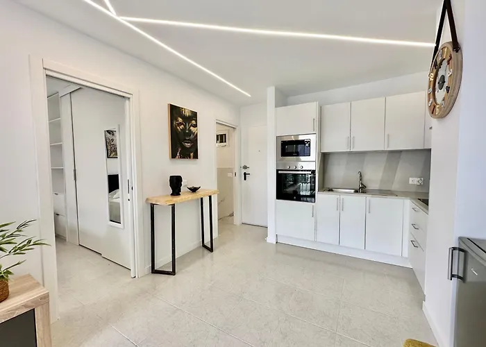 Torres De Yomely - M13e Apartment