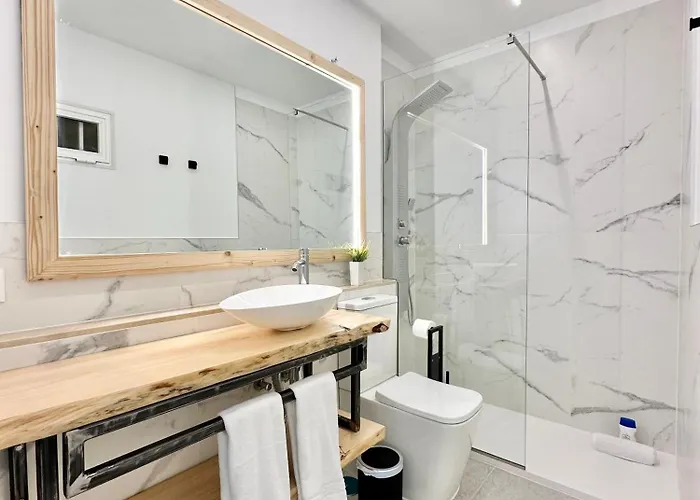 Torres De Yomely - M13e Apartment