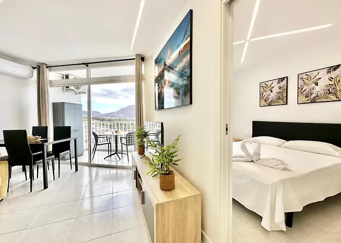 Torres De Yomely - M13e